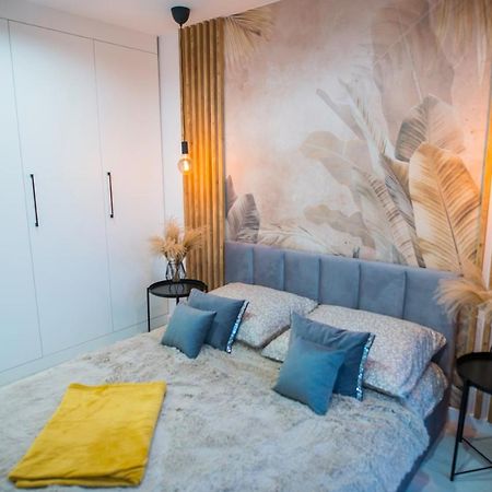 Nowoczesny Apartament Ludova Biskupiec  Bagian luar foto