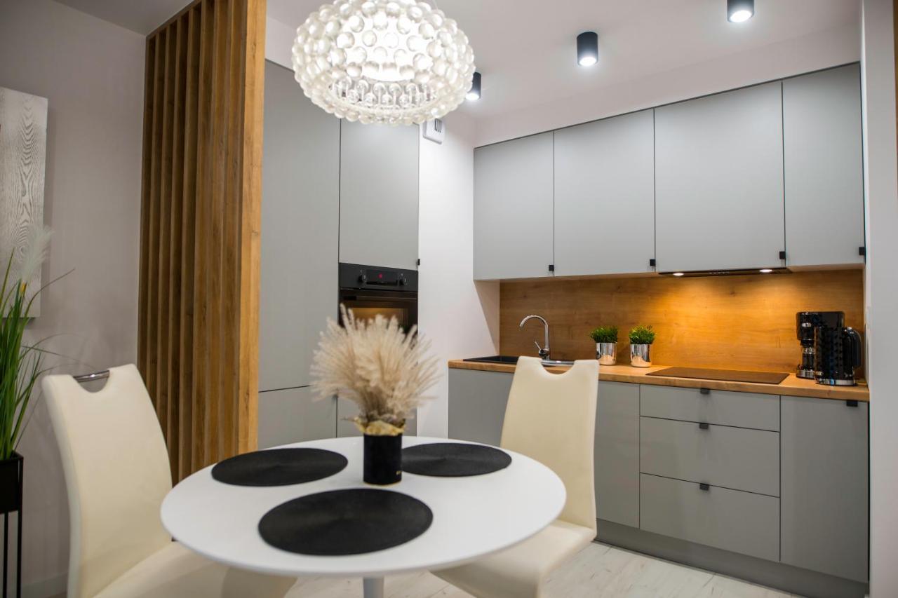 Nowoczesny Apartament Ludova Biskupiec  Bagian luar foto